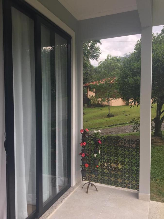 Casa confortavel pra relaxar na serra Guapimirim Exterior foto